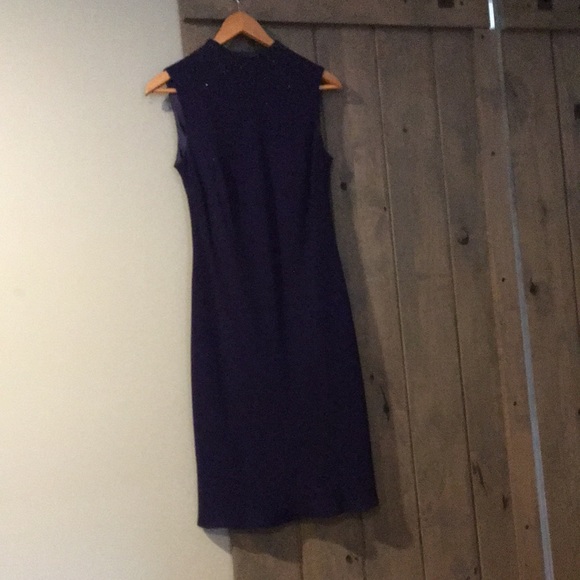 Dress - Picture 6 of 6